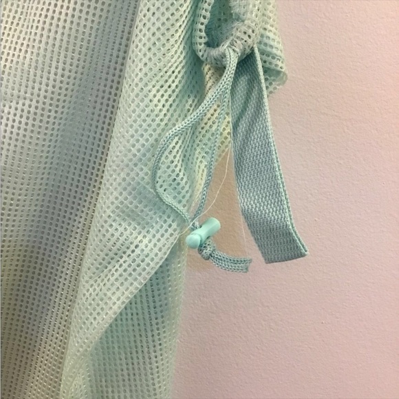 Laundry Bag set of 2 drawstring closure green Great for College Students! - Picture 6 of 8